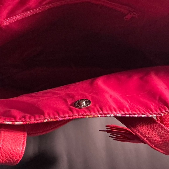 Elegant Red Paisley Tote Bag - Picture 3 of 9